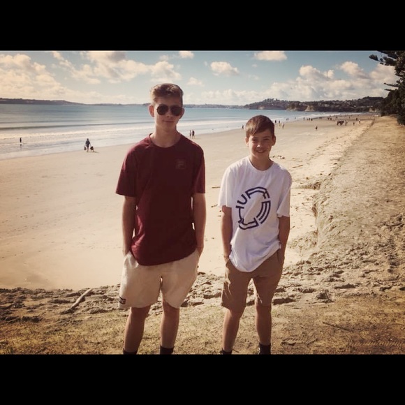 Meet your Posher, Mandi - Picture 6 of 11